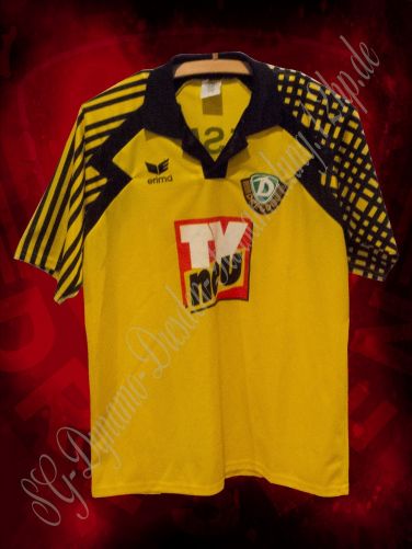 پیراهن پیراهن Dynamo Dresden ۹۴-۹۵